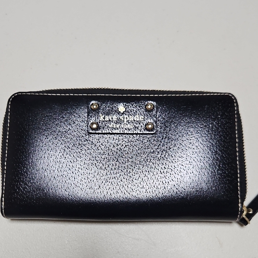 Kate Spade Wellesley Neda Zip-Around  Wallet